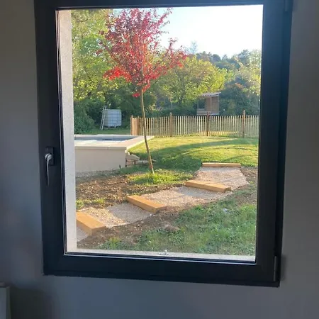 Le Cube Des Garrigues Дом отдыха