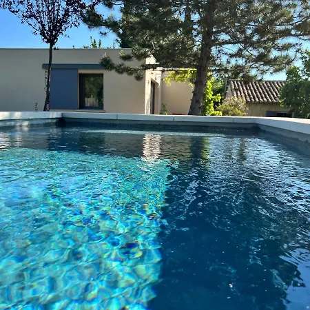 Дом отдыха Le Cube Des Garrigues *