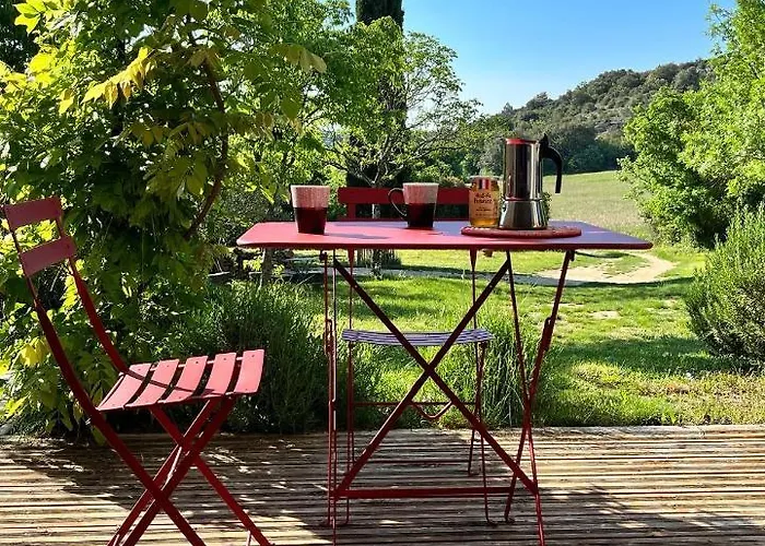 Le Cube Des Garrigues